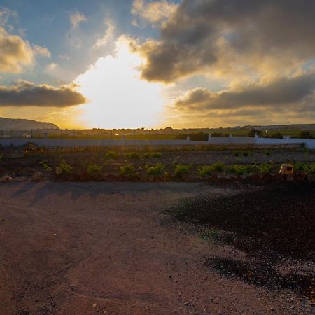 Calma Eco Houses Sunset View Emporio (Santorini) Exterior foto